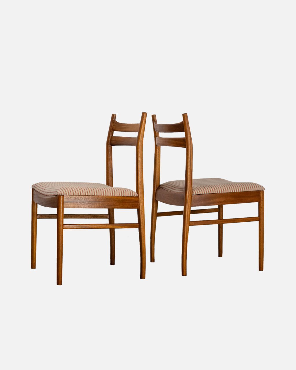 Sillas Mcintosh de madera maciza de teca vintage