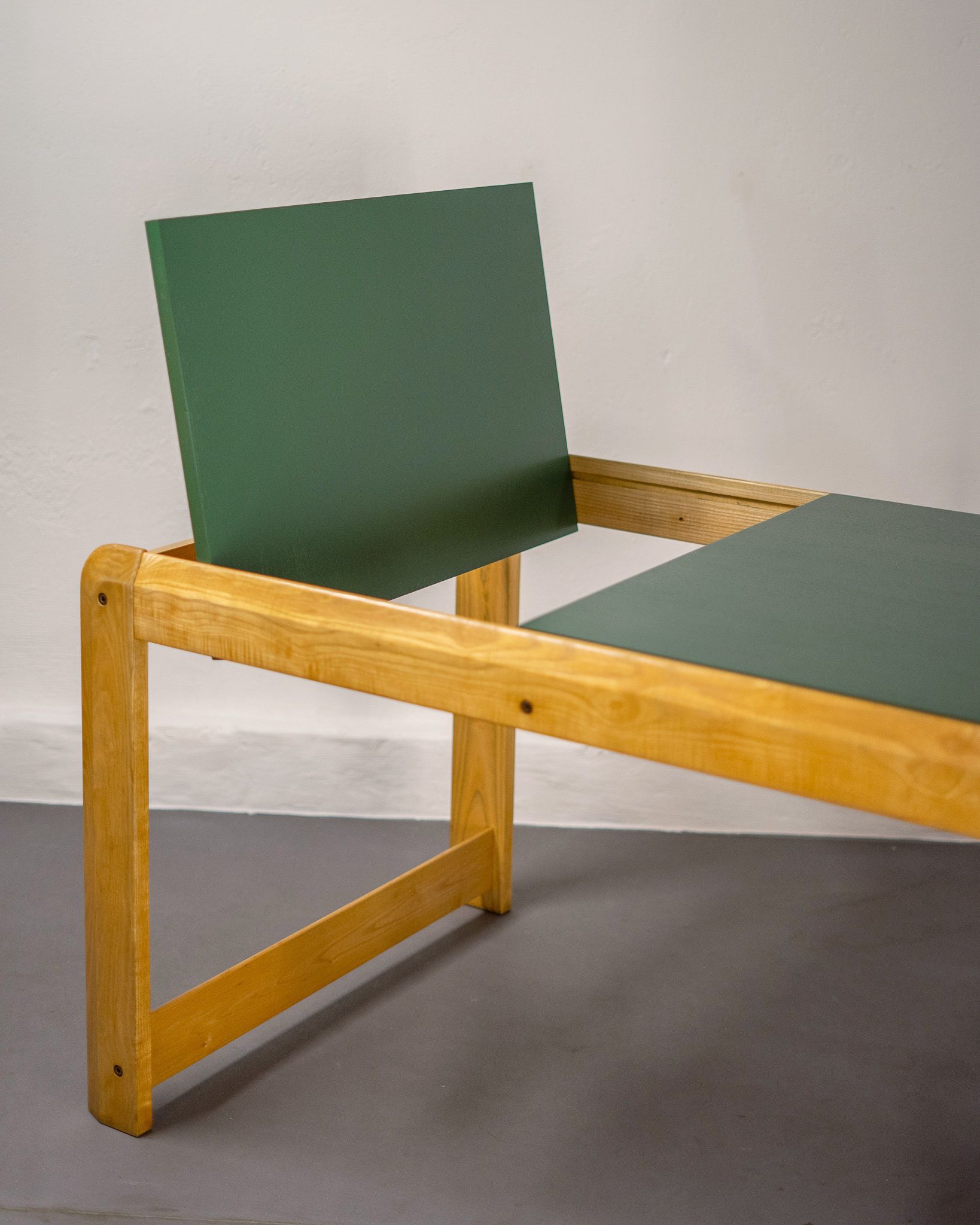 MESA EXTENSIBLE SUECA EN ROBLE - Imagen 5